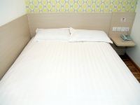 便宜居连锁酒店(北京马驹桥店) - 温馨大床房