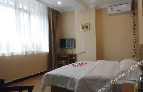 鎮賚鶴鄉時尚賓館