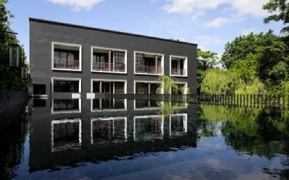 平西盧埃特飯店