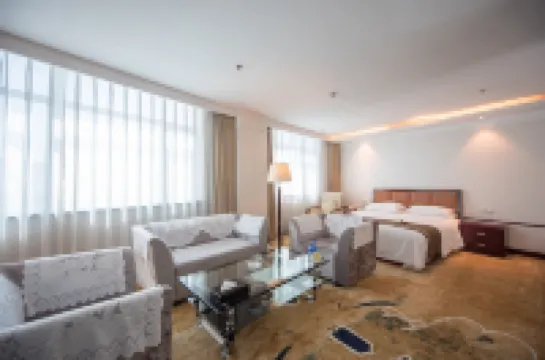 Dongsheng Hotel Hotels near Zhangjiakou Museum