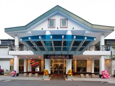 Lakeside Resort