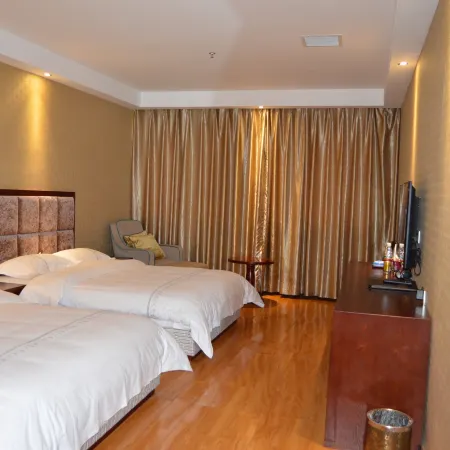 The westside Lancaster Hotel