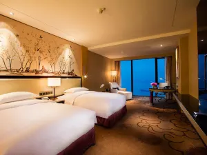 Hilton Wuhan Riverside