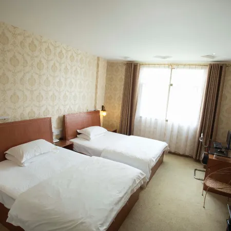 Pingguo Jiajia Express Hotel