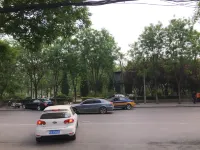7 Days Premium Hotel (Shijiazhuang Shuishang Park Gaozhu Subway Station)
