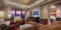 Kingford Hotel - Business Deluxe Suite