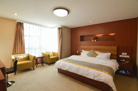 Qingdao Tianrun Jinwang Hotel (Zhengyang Middle Road Subway Station) Отели рядом с достопримечательностью «Chengyang Century Park»