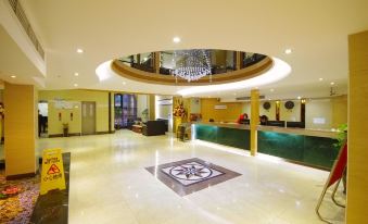 Santaichuan Shangri-La Hotel