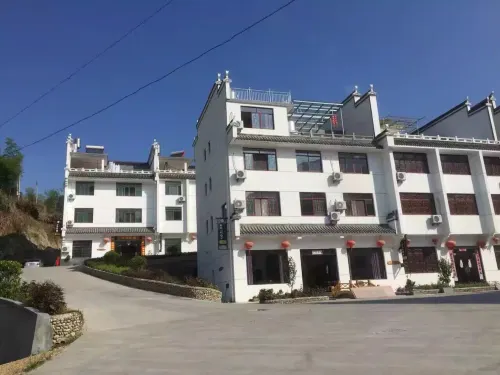 Kaihua Hall, No. 7 Farmhouse