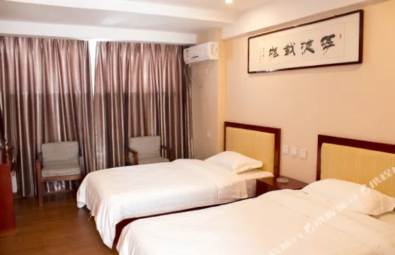 長垣君悦萊賓館