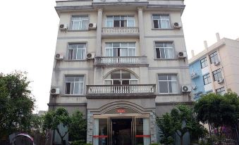 Tiantai Tianhe Holiday Hotel