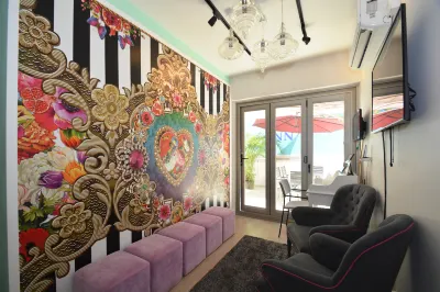 香港樂意旅館 鄰近East Tsim Sha Tsui Station Exit P2的酒店