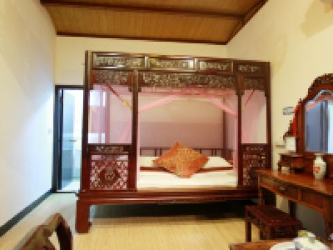 周庄江南堂客栈 - 临河雕花大床房