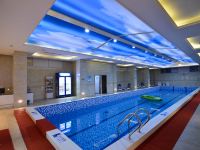 焦作格林凯勒酒店 - 室内游泳池