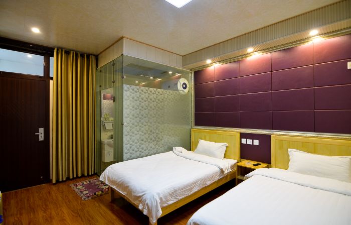 Mengzhou Jinmao Hotel