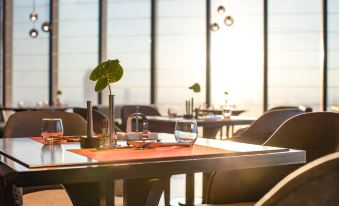 Golden Eagle International Hotel