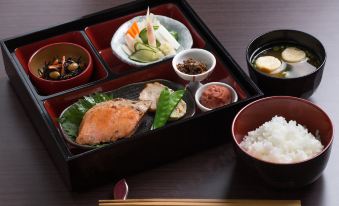 Hotel Brighton City Osaka Kitahama - Housity