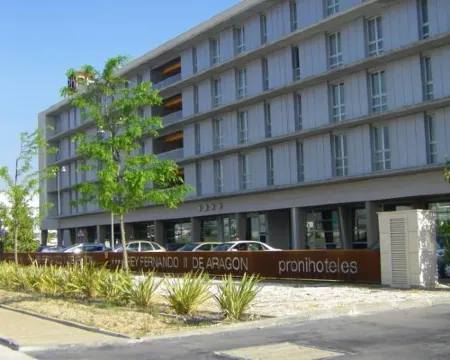 費爾南多二世國王歐元高級酒店 薩拉戈薩省酒店