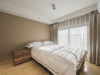 世季假日服务公寓(上海张江店) - loft双床房