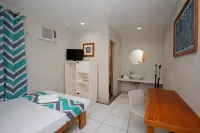 MR Holidays Hotel