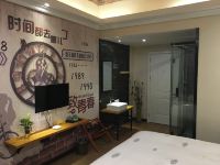 义乌金傲艺术酒店 - 阳光大床房