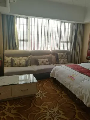 Huangping Jinghong Business Hotel