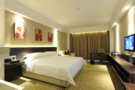 Letian Century City Hotel (Weihai Railway Station Hanlefang)