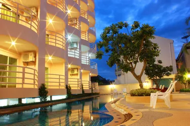 รูปภาพของภู วิวทะเล รีสอร์ท