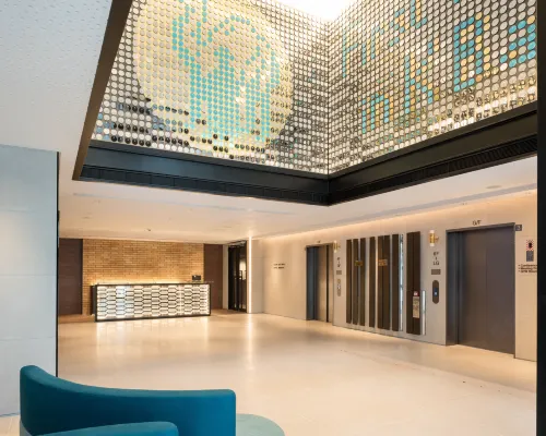 Camlux Hotel Hotels near E-Max