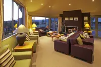 Te Weheka Boutique Hotel Hotels in Fox Glacier