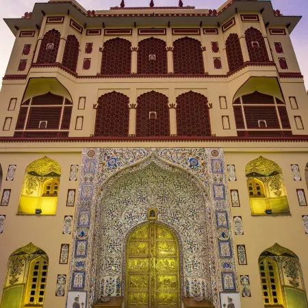 Umaid Mahal - A Heritage Style Boutique Hotel Отели рядом с достопримечательностью «Форт Нахаргарх»