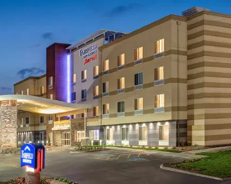 Fairfield Inn & Suites Rockingham Hotels in Rockingham