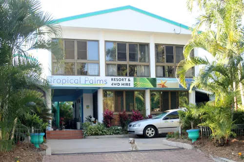 Tropical Palms Resort & 4WD Hire Hotels in Horseshoe Bay