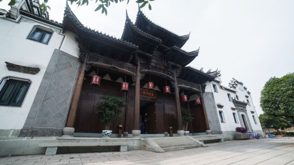 Yiwu GINLAN JIA Shuanglin Jingshe