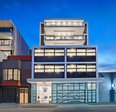 The Hamptons Apartments - Port Melbourne Hotel di Williamstown