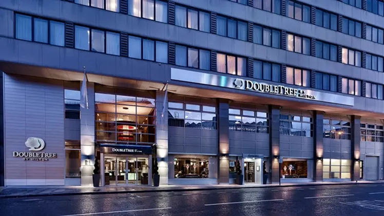 DoubleTree by Hilton London Victoria