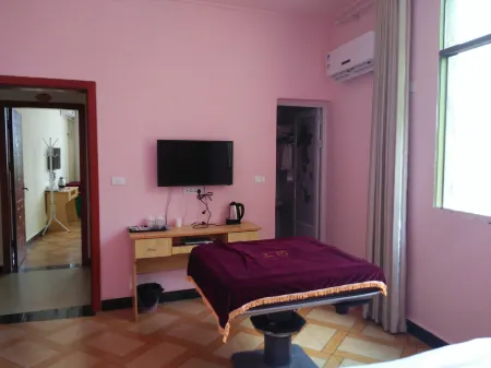 Yunyang Covered Bridge Resort