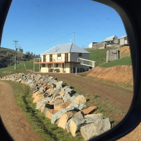 28 Gates Luxury Farmstay and Fishery