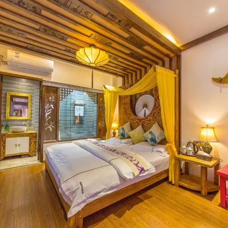 Huang Garden Inn(Grand Water Wheel)