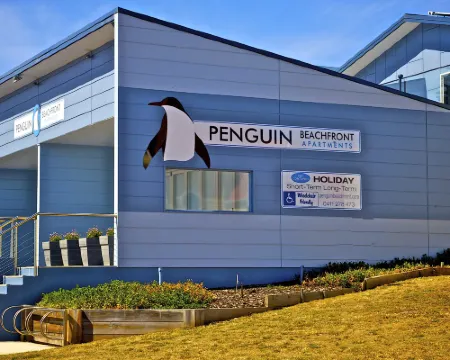 Penguin Beachfront Apartments Hoteles en Penguin