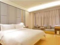 全季酒店(西安高新区科技路店) - 高级大床房