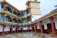 Red Clay People's Hotel Hotel di Distrik Dongchuan