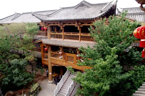 Tutu Chain Inn(Kunming Dianchi Minzu Village)