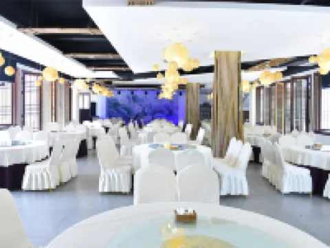 Mufu Leisure Mountian Resort Hotels in Muchuan