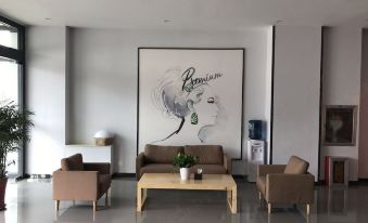 Enjoy staying at Premium Hotel