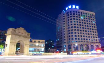Ruyi Hotel (Guangzhou Shaheding Clothing City)
