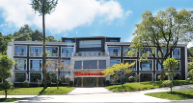 常山湖中居大酒店