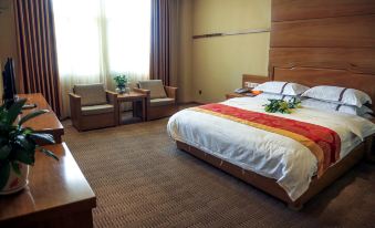 Changning Chayue Hotel