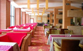 Guobin Peninsula Hotel (Yichang Shuiyuecheng)