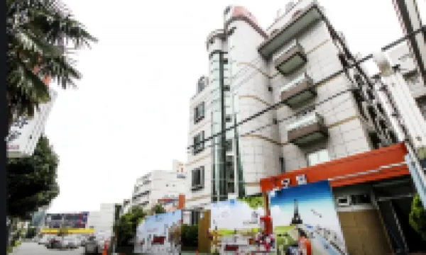 Yeosu Hak-Dong J Hotels near Yeosu Airport